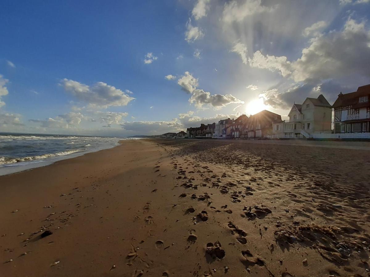 2 Chambres, 50M Centre Ville Plage, Jardin Wifi Villers-sur-Mer Eksteriør bilde